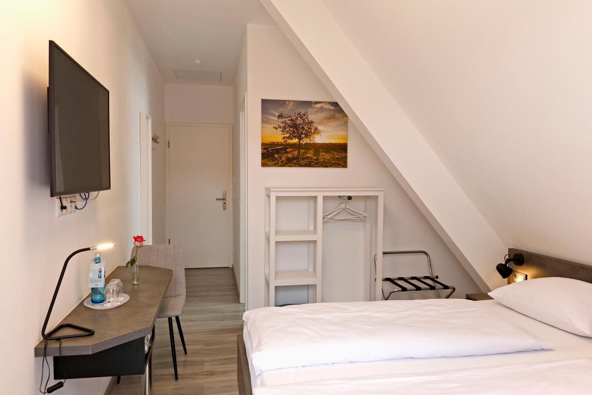 Vinotel Weinstrasse Herxheim am Berg 외부 사진